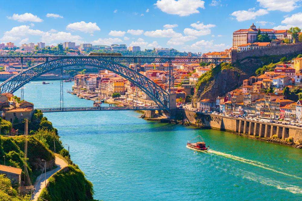 Where are the trendy and upmarket expat communities in Portugal